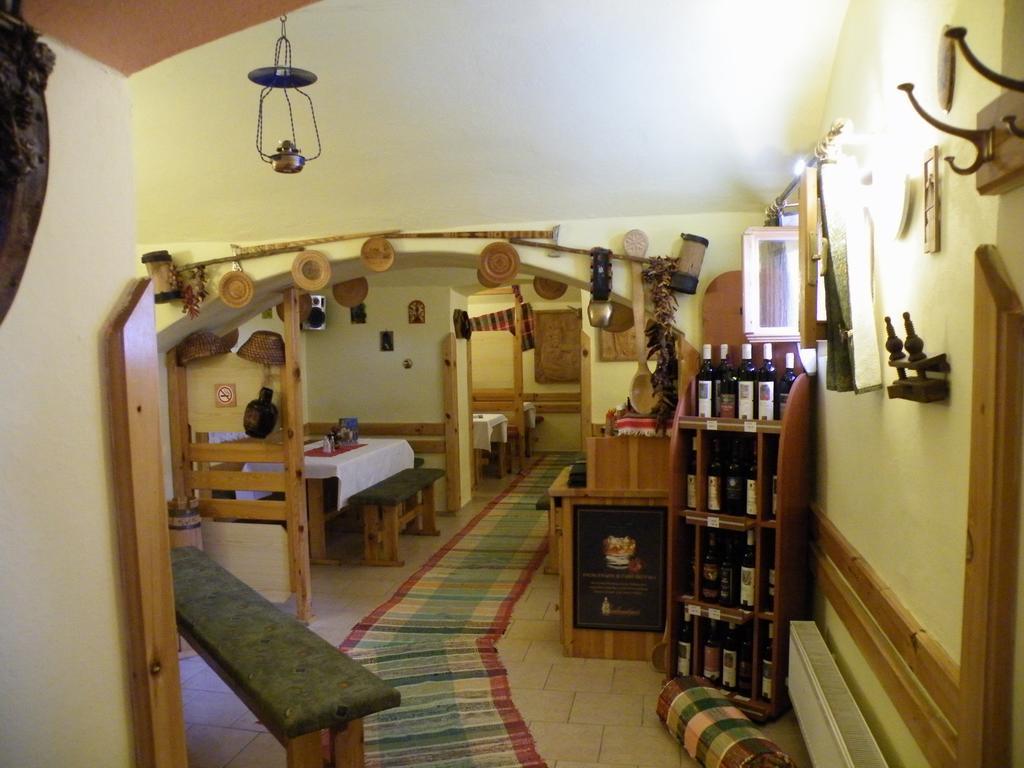 Sunnystreet Guesthouse Стара Лесна Екстер'єр фото